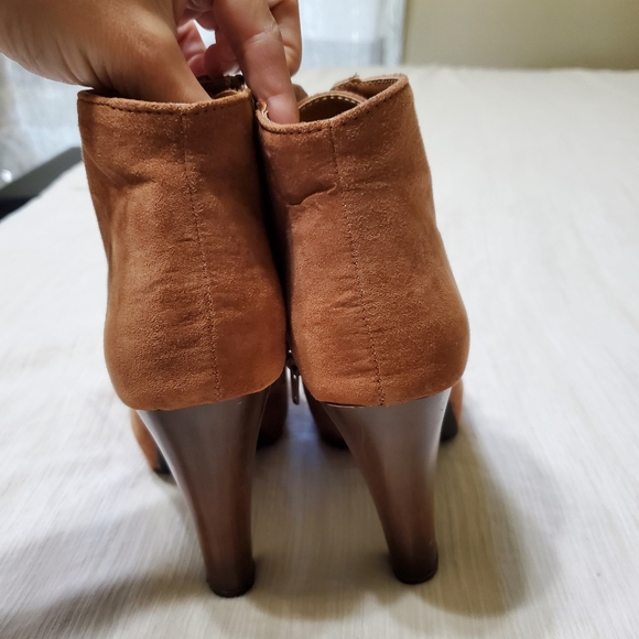 Jeffrey Campbell inspired booties - Picture 4 of 6